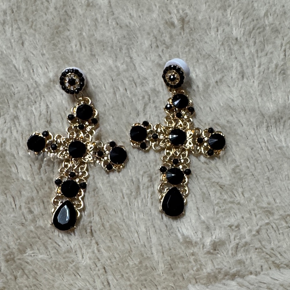 Elegant Black and Gold Cross Earrings